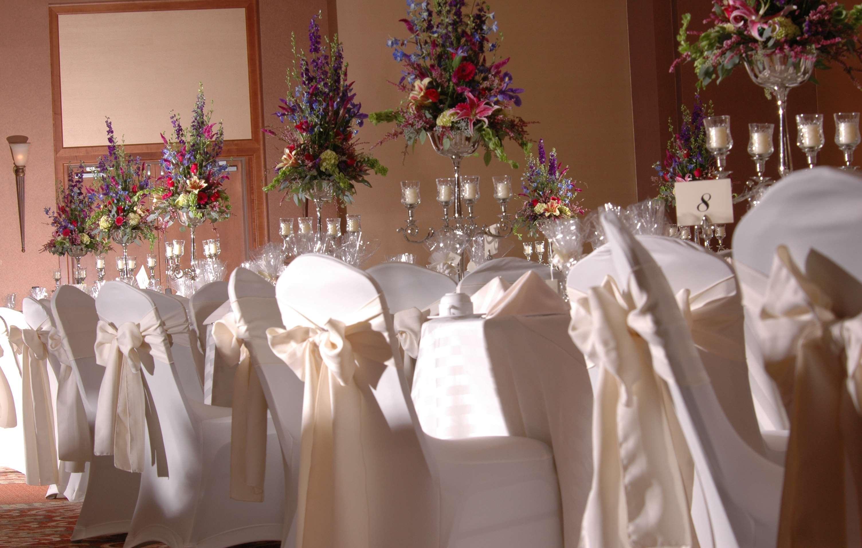 Doubletree By Hilton Bay City - Riverfront Restaurace fotografie